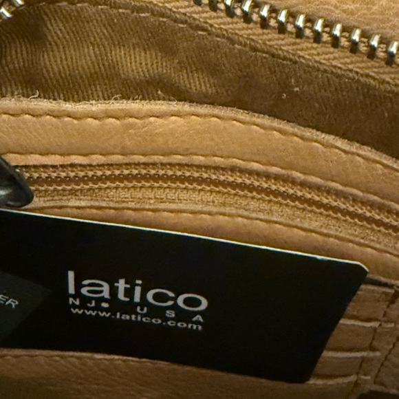 Latico Leather Crossbody Bag Tan Washed Leather Stitch Detail Boho Shoulder Bag - Picture 7 of 8